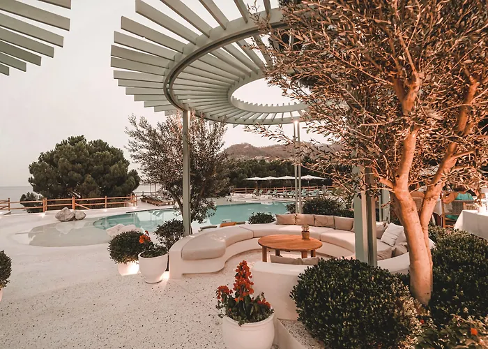  Perios Beach House - Adults Only